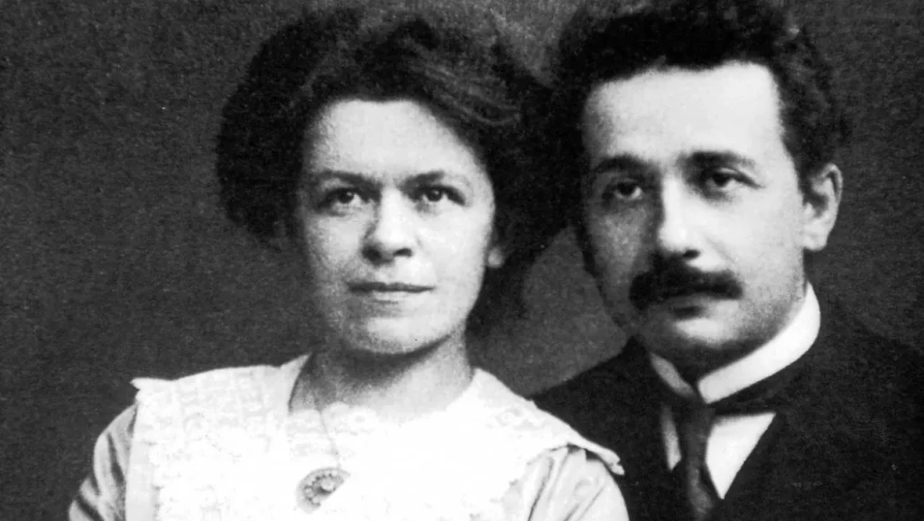 Ајнштајн и Срби