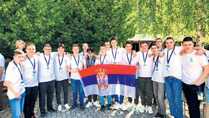 Ђаци из Србије освојили 12 медаља