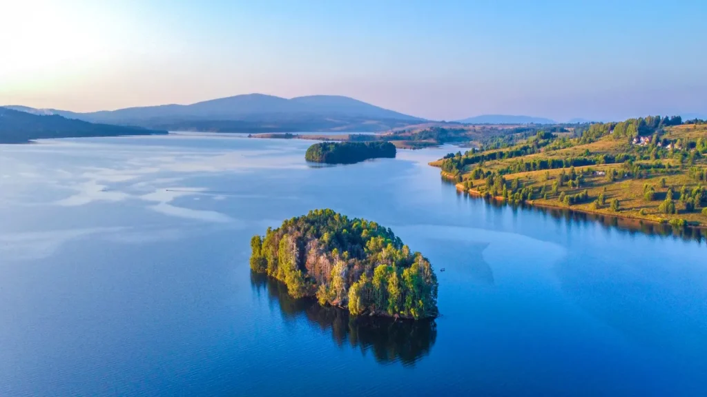 Vlasinsko jezero