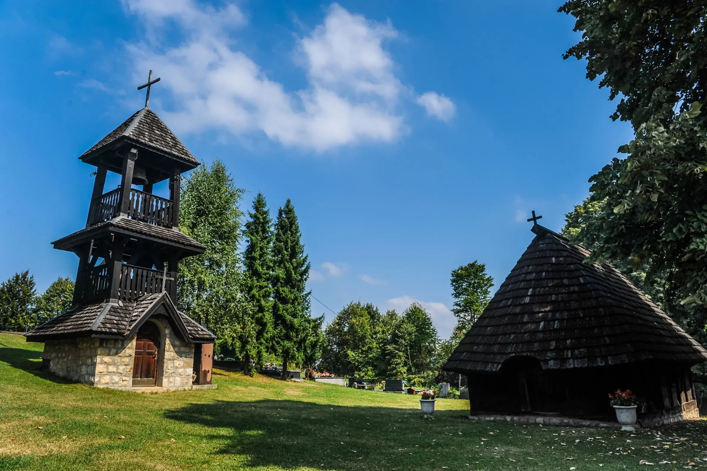 Црква Брвнара Мало Блашко