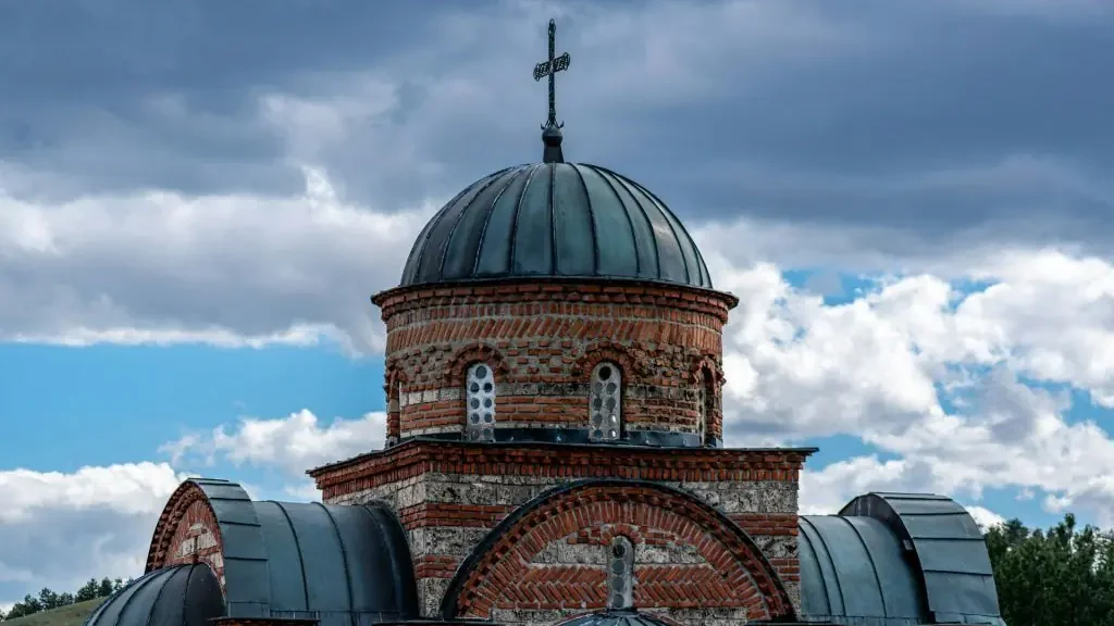 Црква Равна Гора