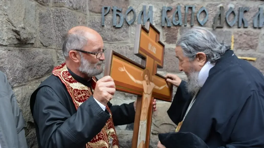 Владика Атанасије: Српска верност Јеванђељу и Часном Крсту