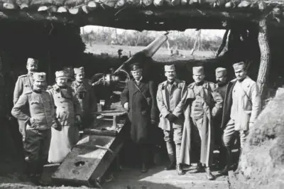 Sir Tomas Lipton sa srpskim vojnicima