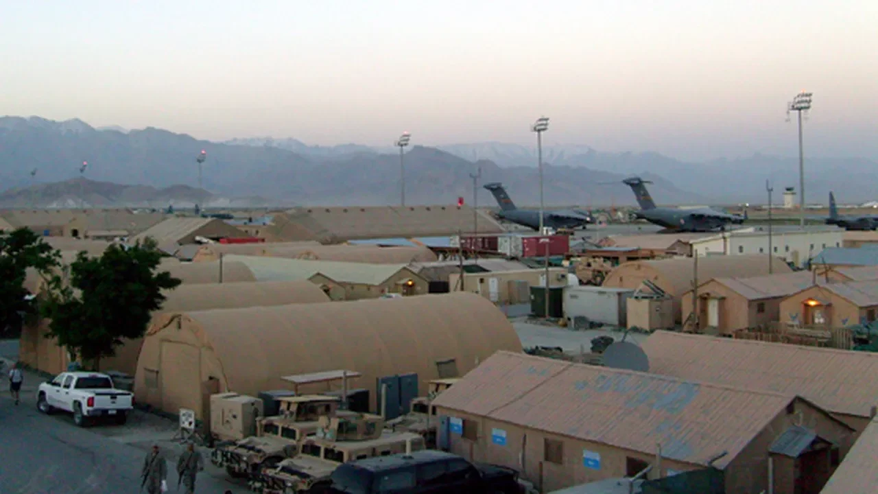 Baza Bagram