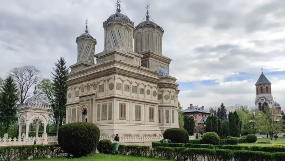 Манастир Куртеа де Арђеш