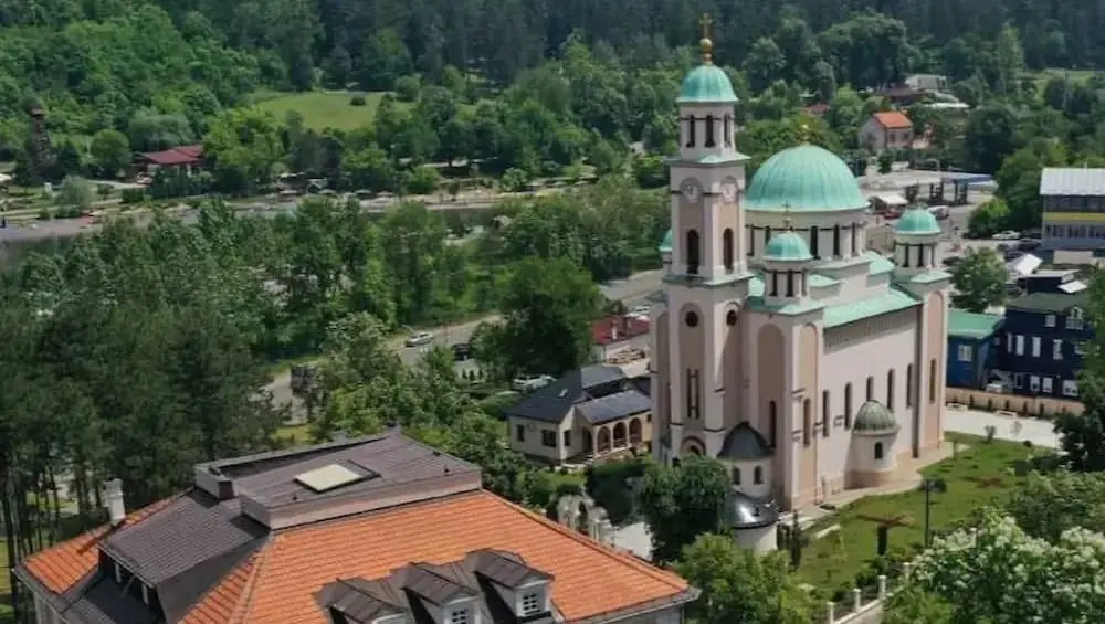 Напади на Србе у ФБиХ, Саборни храм у Тузли