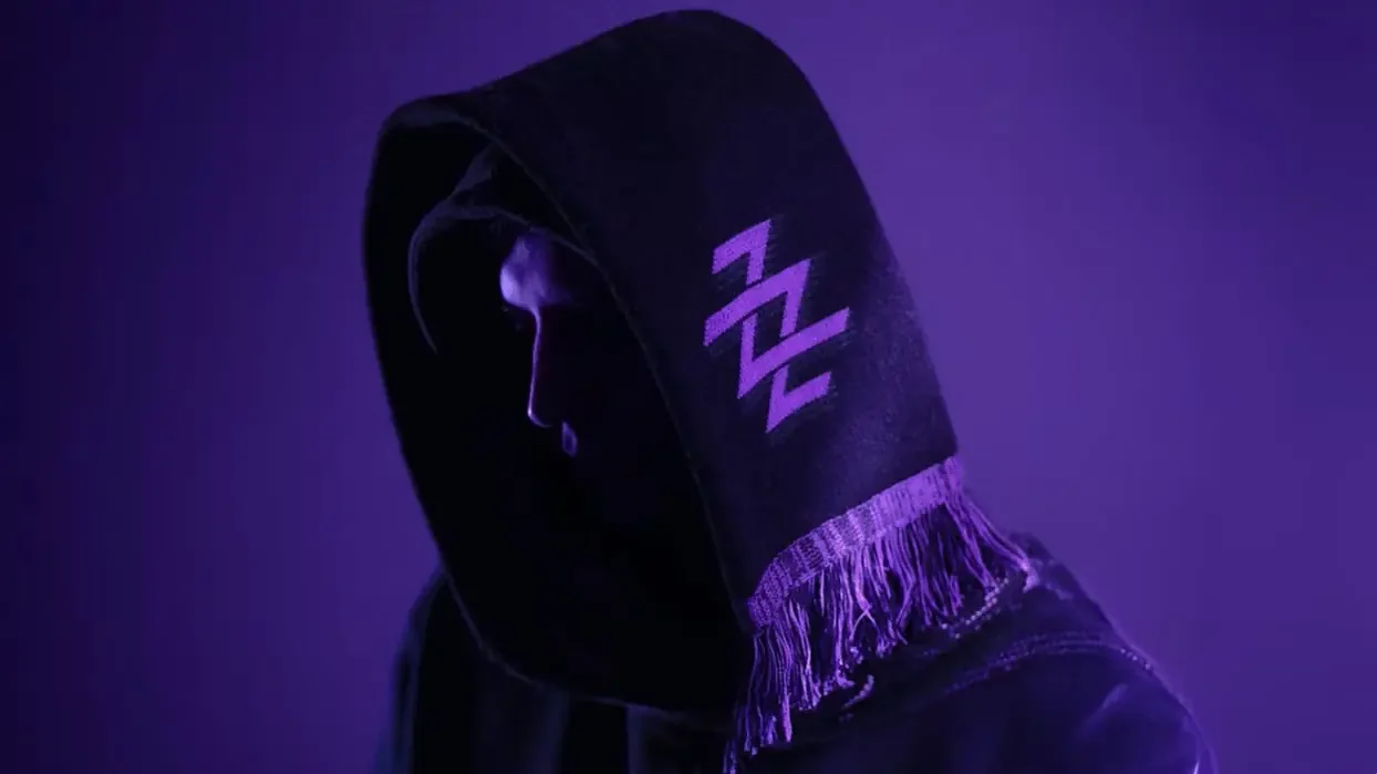 Милош Симић Роузи "ко зна, зна"