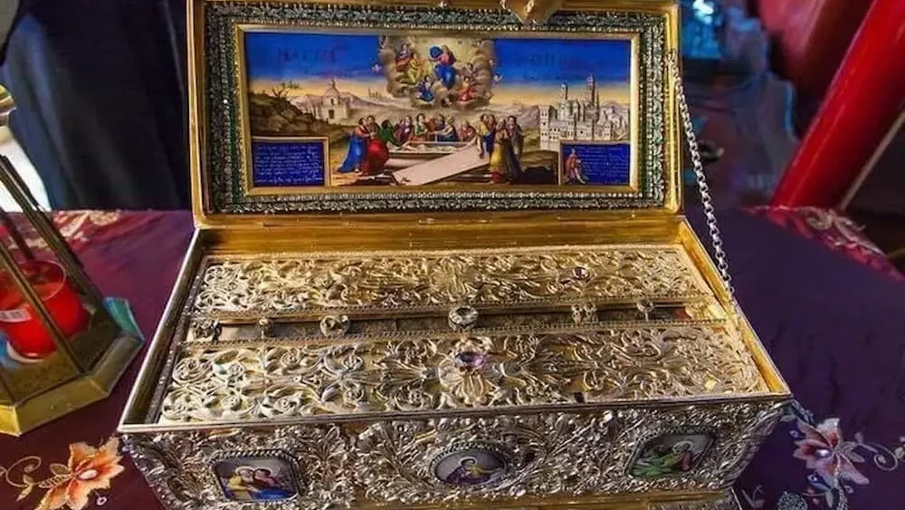 Појас Пресвете Богородице