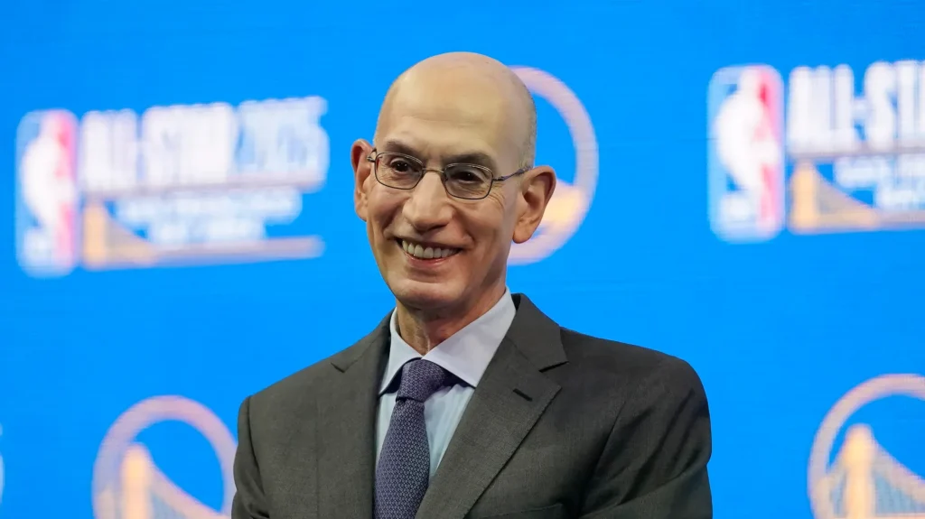 Komesar NBA lige Adam Silver